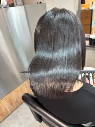 ショート カラー パーマ ツヤ髪縮毛矯正/ ショート/ボブ/山潤のヘアスタイル