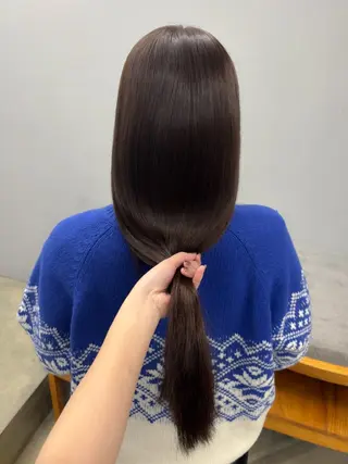 ロング nude所属・𝐀𝐦𝐞𝐫𝐢 /透明感カラーのヘアスタイル