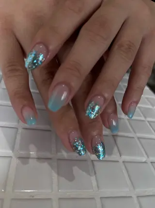 ネイル 深井 文音のネイルデザイン