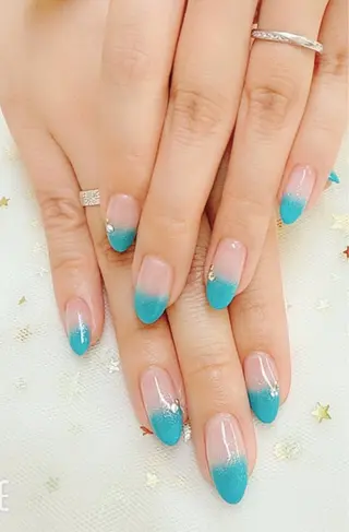 カラー 上福岡 らんらんのネイルデザイン