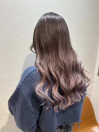 ロング SOU/エクステ /ダブルカラーのヘアスタイル