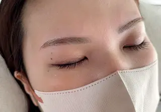 アイブロウ eyebrowsalon Una所属・yurika. 🤎の眉毛・アイブロウイメージ