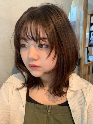 ミディアム 🧶根本 風鈴🧶のヘアスタイル