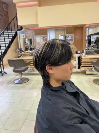 ショート パーマ メンズ ﾎｯﾄﾍﾟｯﾊﾟｰ に移行中【かな】のヘアスタイル