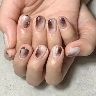 ネイル atelier　FIORITURA所属・FIORITURA aiのネイルデザイン