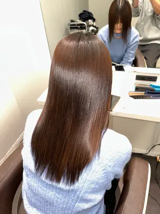 セミロング Wisteria所属・美髪特化✨ 伊織✨縮毛矯正✨のヘアスタイル