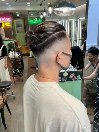 メンズ Le'a所属・渋谷/フェード/ 國分 翔のヘアスタイル