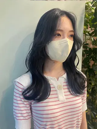 ロング カラー ヘアアレンジ 'AXIS nagoya所属・'AXIS江森 美空のヘアスタイル