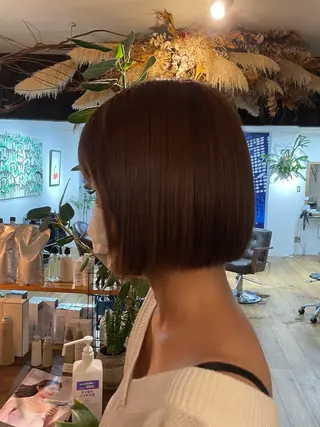 ショート JERICHO HAIR所属・ユ カの眉毛・アイブロウイメージ