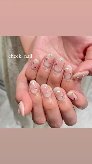 ネイル 淡色ネイル 🎀moeのネイルデザイン