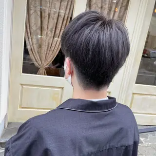 カラー メンズ 上原 麻彩のマツエク・マツパデザイン