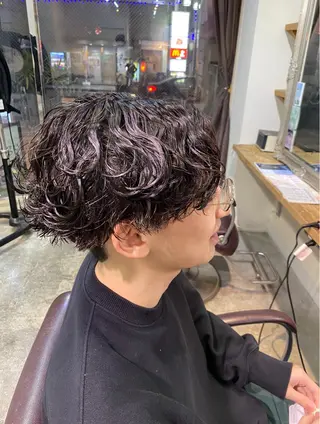 ショート パーマ メンズ パーマ特化/フェザー パーマシャドウ/真生のヘアスタイル