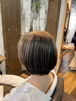 ショート カラー 加藤 正祥のヘアスタイル