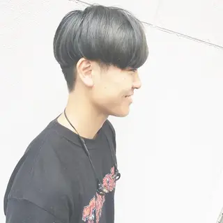 ショート カラー ブリーチ、パーマ 西部笑のヘアスタイル