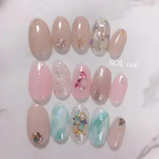 ネイル SOL NAILのネイルデザイン