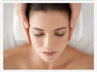 LUMY GRATiAEのエステ・リラクイメージ