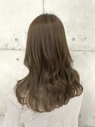 セミロング 透明感カラー/大阪 Rieのヘアスタイル