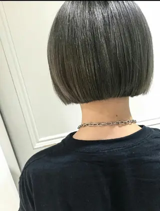 ショート カラー 寺島 伸のヘアスタイル