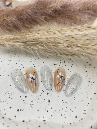 ネイル AngelChris ビューティーサロンのネイルデザイン