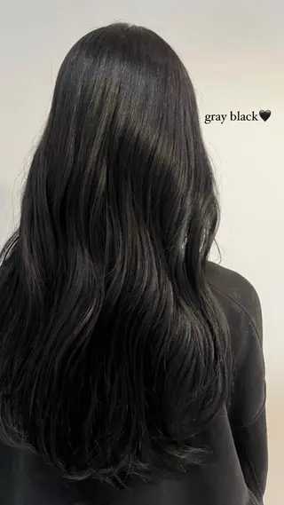 ロング カラー カバサワ カエデのヘアスタイル