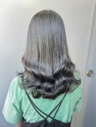 ロング カラー ベージュカラー💖 やすひろのヘアスタイル