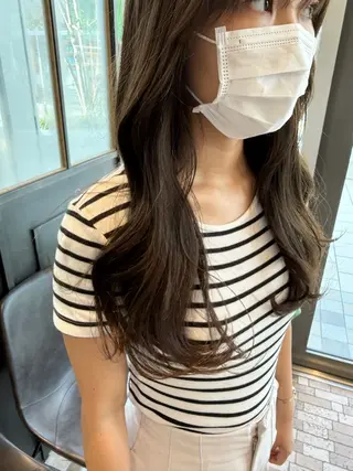 セミロング レイヤーカット /momocaのヘアスタイル