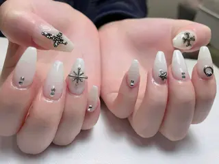 ネイル 中野駅から2分 MEO NAILのネイルデザイン