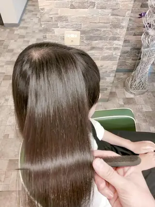 ロング デザインカラー髪質 改善Lilithのその他イメージ