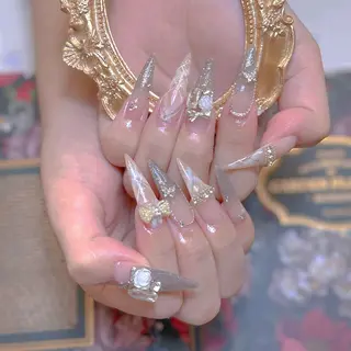 ネイル ANH NAIL ゴテゴテ専門店💎のネイルデザイン