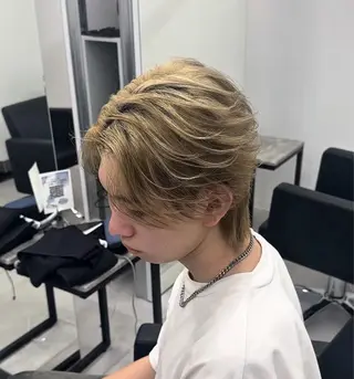 カラー メンズ ダウンパーマ／カルマ パーマ／Yutoのヘアスタイル