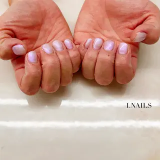 ネイル アイネイルズ所属・早川 梓のネイルデザイン