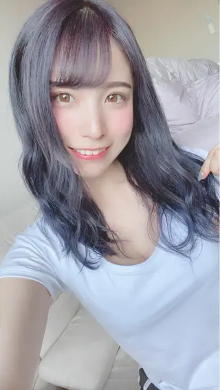 セミロング カラー ハイトーン/ウルフ /小澤凌祐🦕のヘアスタイル