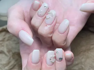 ネイル ToliyDeliy Nail Salonのネイルデザイン