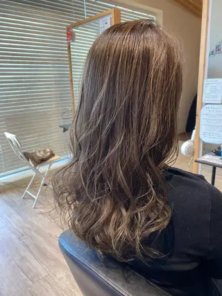 ロング カラー 関口 友行のヘアスタイル