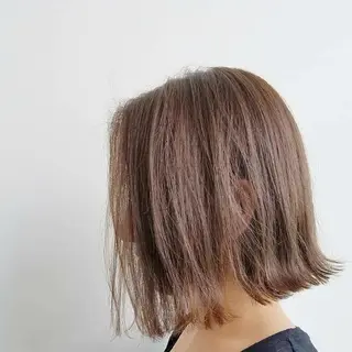 ミディアム カラー iplus✴ まつげ、眉毛、耳つぼのマツエク・マツパデザイン