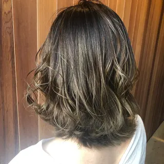 カラー 【寺田町】ソリハシ アキラのヘアスタイル