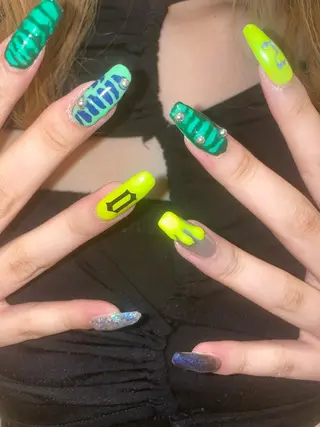 ネイル 束感まつ毛/ネイル/ LED♥KIRARAのマツエク・マツパデザイン