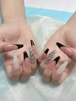 ネイル W&nail  slon所属・W·mai nail 関内のネイルデザイン