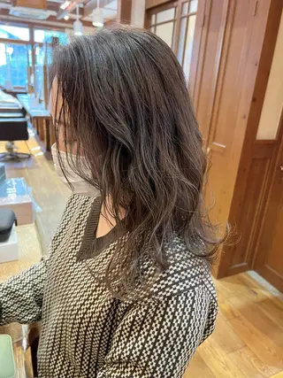 ミディアム カラー パーマ Artist 藤﨑紘成のヘアスタイル