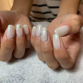 ネイル Ami 🦥のネイルデザイン