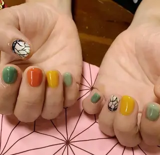 ネイル MHR nailのネイルデザイン