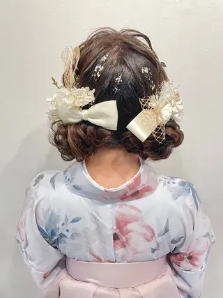 ヘアアレンジ 楢本 彩耶のネイルデザイン