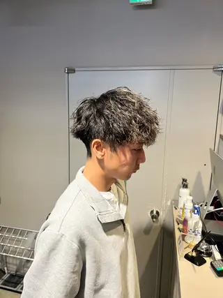 ショート カラー パーマ メンズ 韓国レイヤーカット /REIのヘアスタイル