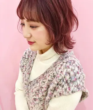 ミディアム カラー 岩田 萌那のヘアスタイル