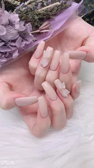 ネイル 🌻ネイルサロン ブラン　cocoのネイルデザイン