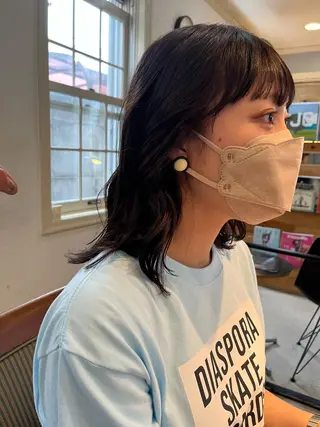 ミディアム カラー NOUN所属・eri kinjoのヘアスタイル