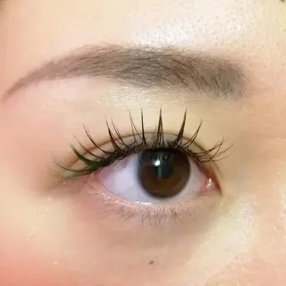 カラー マツエク・マツパ Rosie ロージー 渋谷所属・ROSIE yunaのマツエク・マツパデザイン