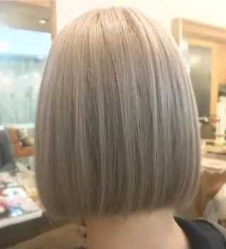 ショート カラー 千 田のヘアスタイル