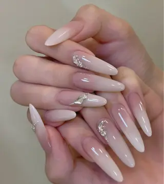 ネイル Tini ANA.CHUOのネイルデザイン