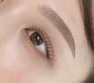 マツエク・マツパ 中山 優紀の眉毛・アイブロウイメージ